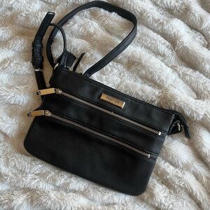 Kenneth Cole Reaction Elegant Black Crossbody Bag